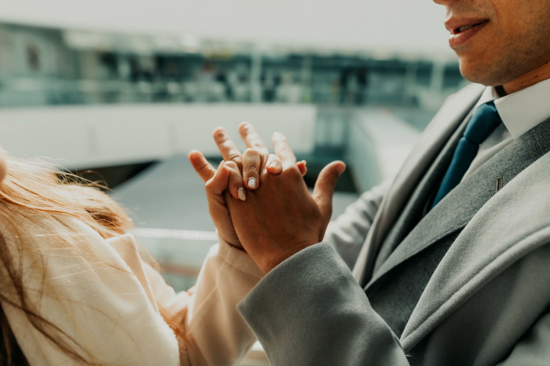 Couple enlacé